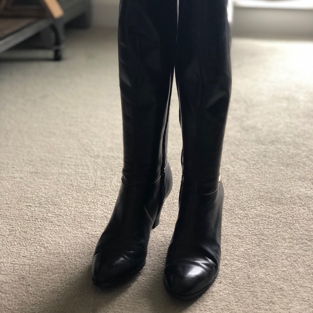 Salvatore Ferragamo black leather boots